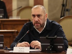 ზურაბ აბაშიძე