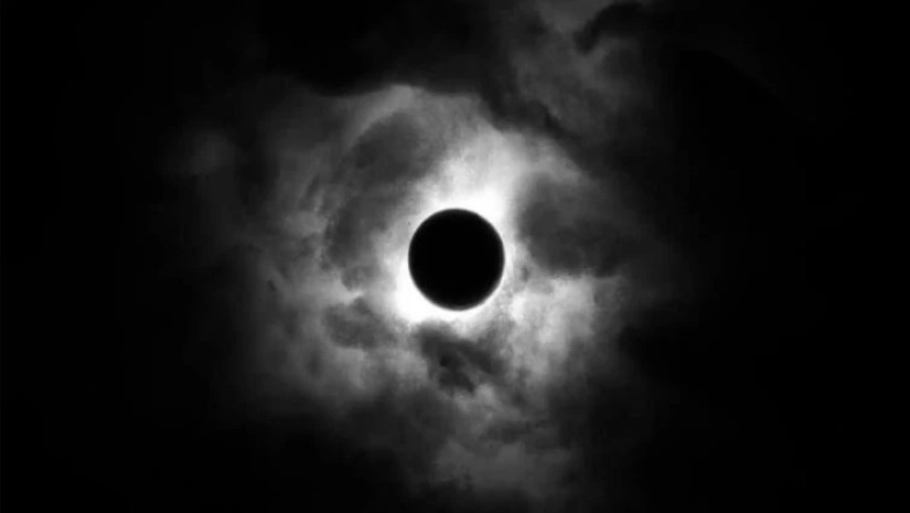 შავი მთვარე