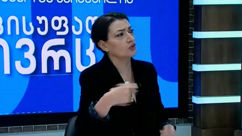 თაკო ჩარკვიანი
