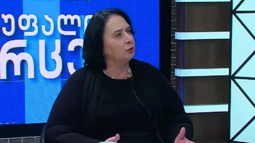 ნანა კაკაბაძე