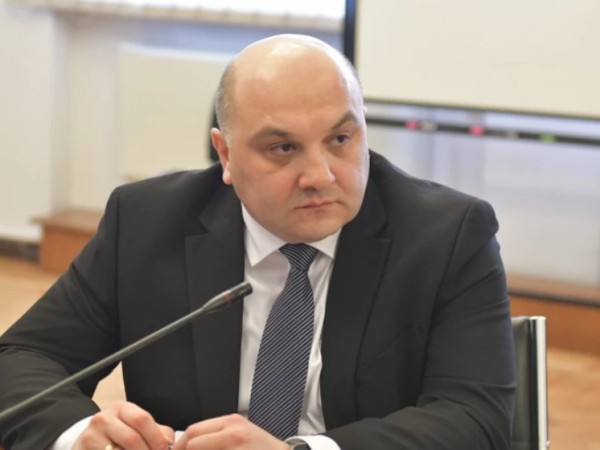 ალექსანდრე დარახველიძე