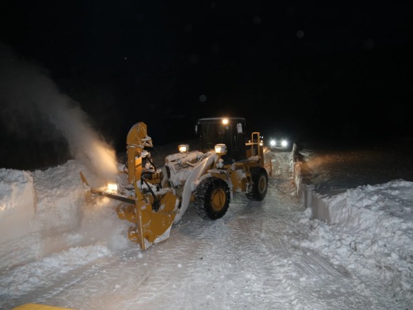 ტრაქტორი თოვლი