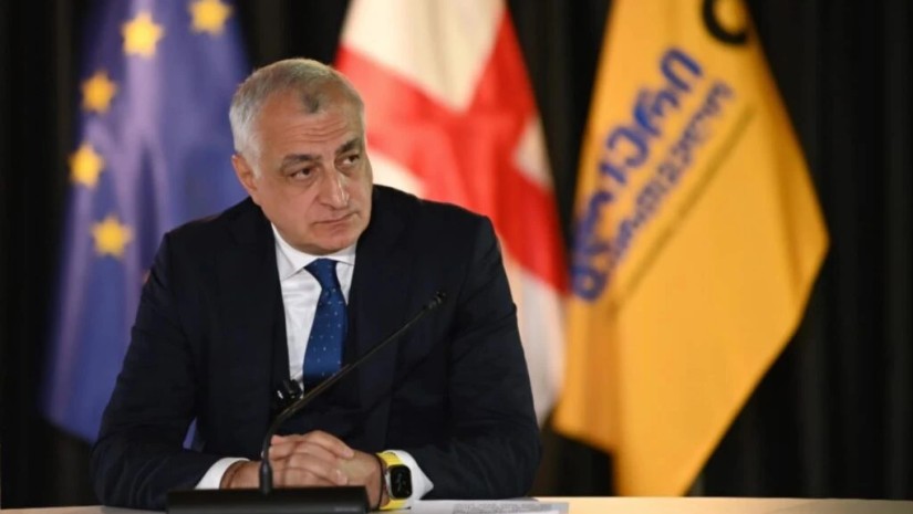 მამუკა ხაზარაძე