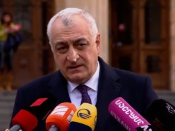 მამუკა ხაზარაძე
