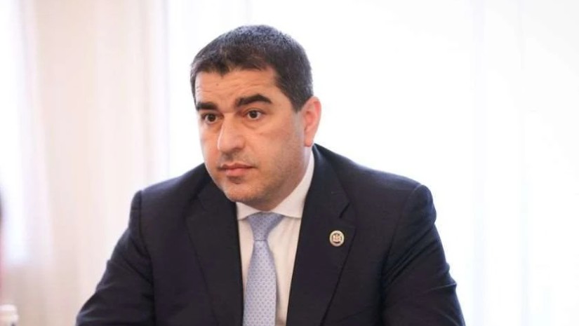 შალვა პაპუაშვილი 