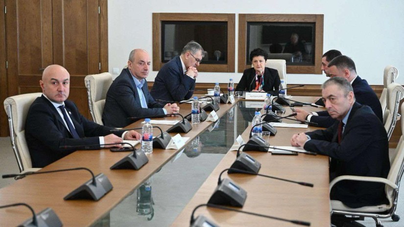 კომისია კომისია