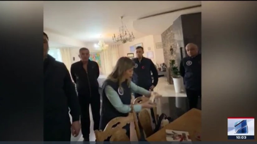 ჩხრეკა