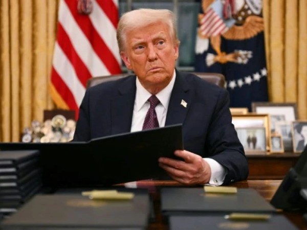 დონალდ ტრამპი დონალდ ტრამპი