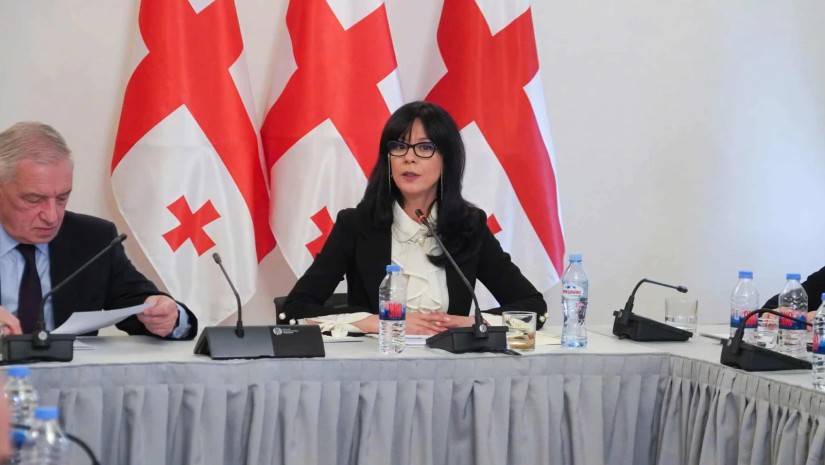 თეა ახვლედიანი