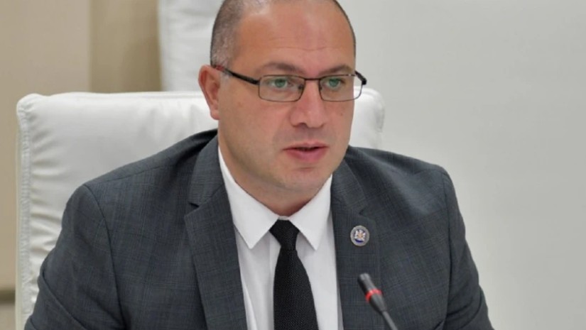 მიქანაძე