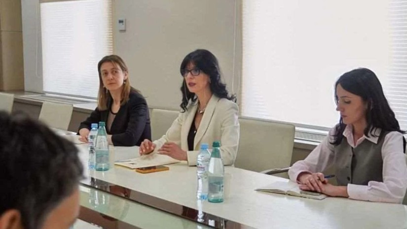 თეა ახვლედიანი თეა ახვლედიანი
