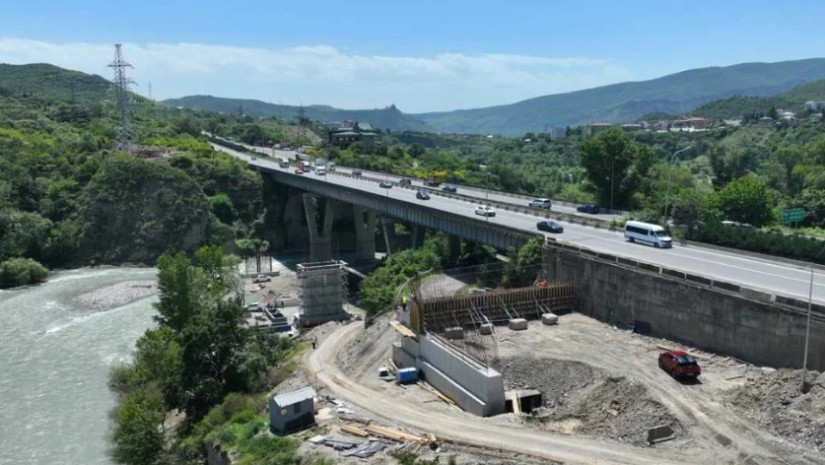 ხიდი არაგვზე
