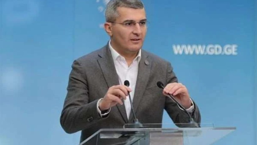 მდინარაძე