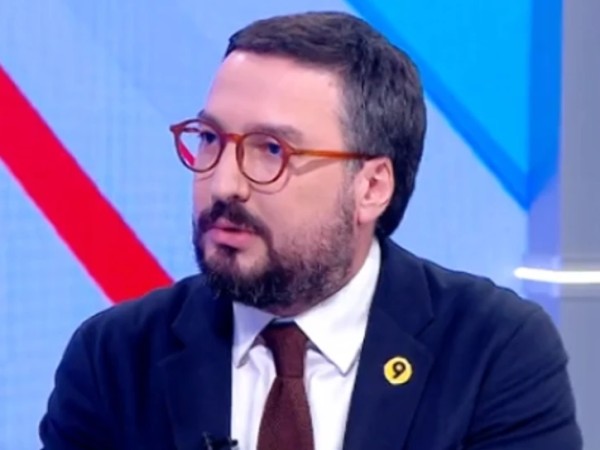 თაზო დათუნაშვილი 