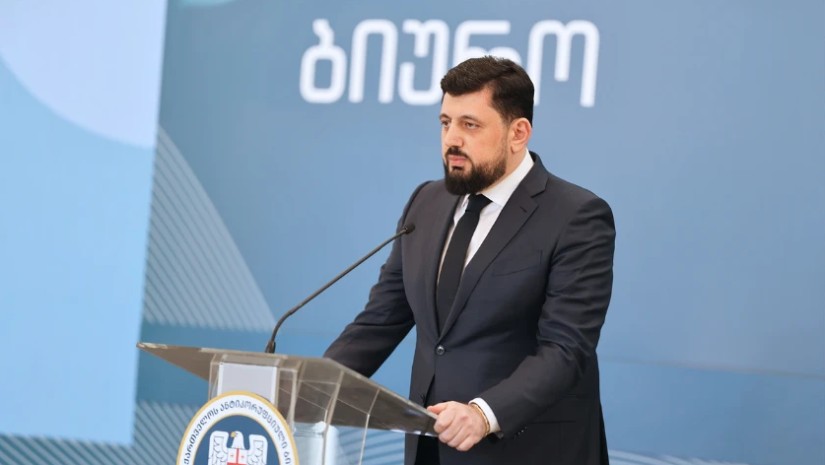 მკ