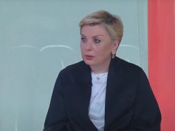 თინათინ რუხაძე
