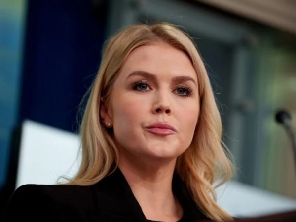 კაროლინ ლევიტი კაროლინ ლევიტი