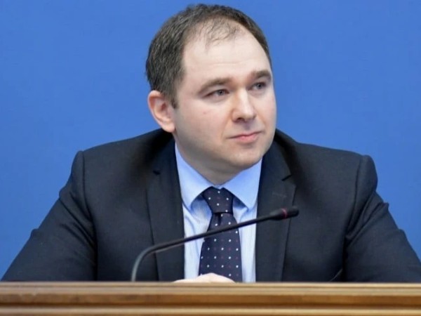 ნიკოლოზ სამხარაძე