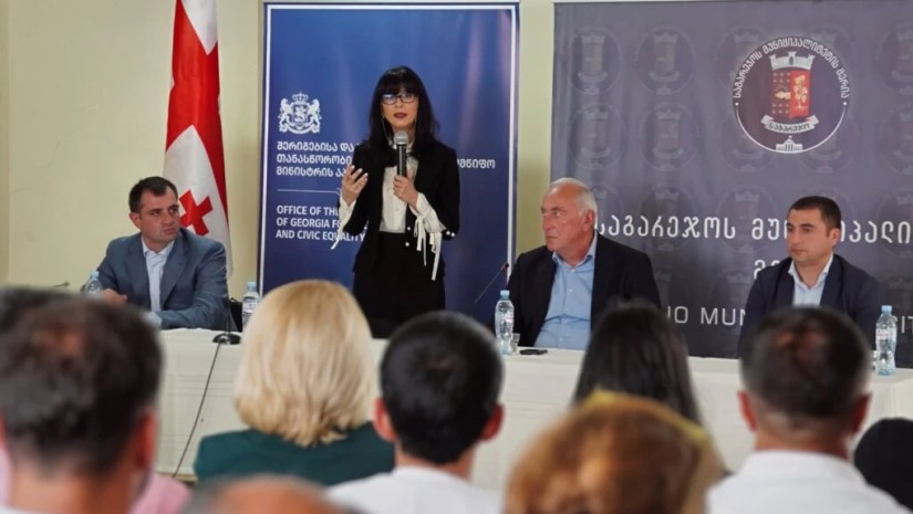 თეა ახვლედიანი