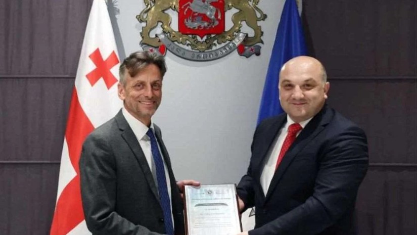 დარახველიძე