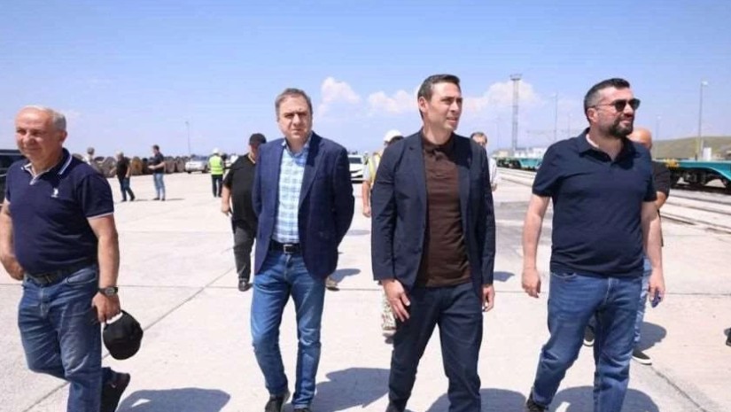 ლაშა აბაშიძე