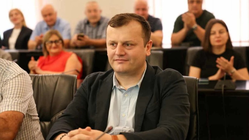 დავით ნიშნიანიძე