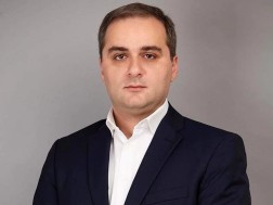 თემურ წიქვაძე