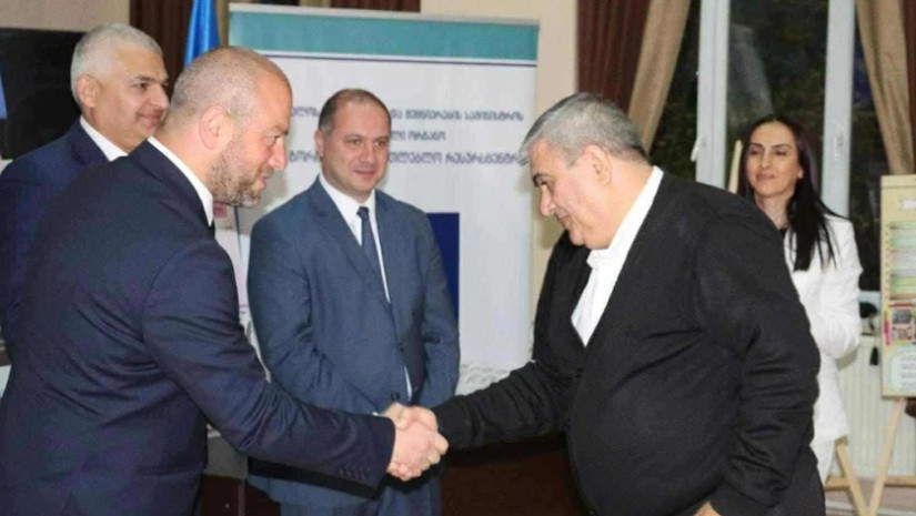 ბუზალაძე