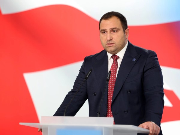 ირაკლი კირცხალია