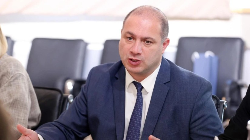გივი მიქანაძე