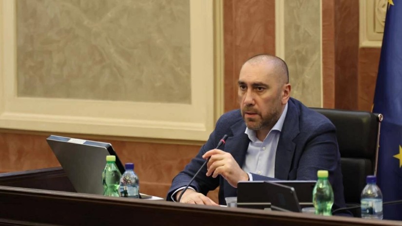 ზურაბ აბაშიძე ზურაბ აბაშიძე