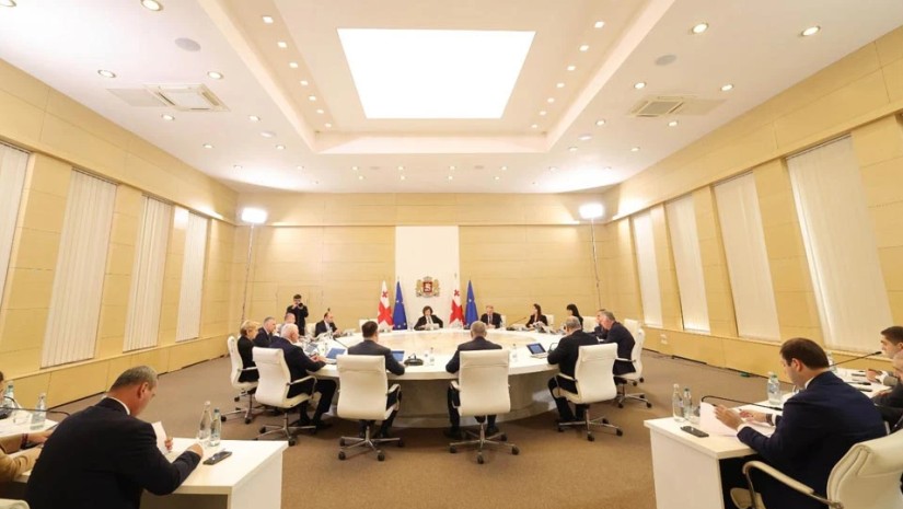 მთავრობა მთავრობა