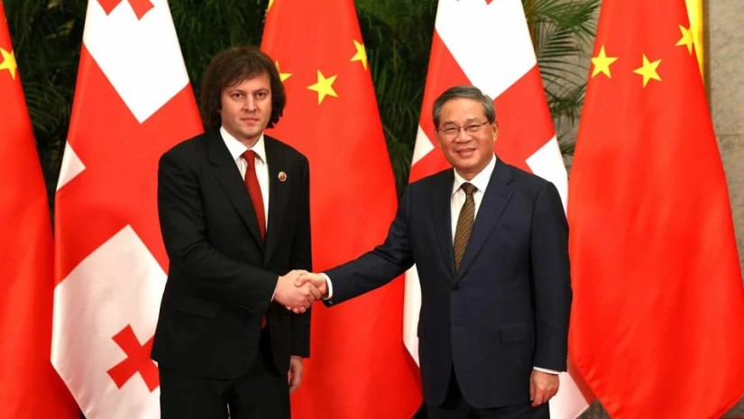 ირაკლი კობახიძე ჩინეთის პრემიერს ლი ციანს შეხვდა