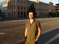 არმაზ ცუცქირიძე