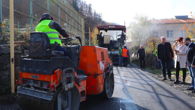  ქალაქ ონში თერთმეტი ჩიხის და ტაბიძის ქუჩის რეაბილიტაცია მიმდინარეობს.