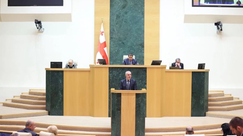 ლაშა ხუციშვილ