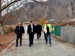 ახალციხის მუნიციპალიტეტის სოფელ წნისში შიდა გზები ეწყობა ახალციხის მუნიციპალიტეტის სოფელ წნისში შიდა გზები ეწყობა