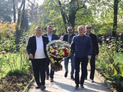 ვანი ვანი