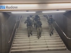 სამხედრო წვრთნები ბერლინის მეტროში სამხედრო წვრთნები ბერლინის მეტროში