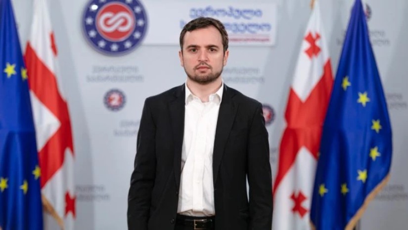 ოთარ კახიძე 