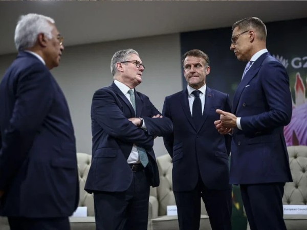 ლიდერები ლიდერები