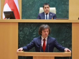 კობახიძე პარლამენტში