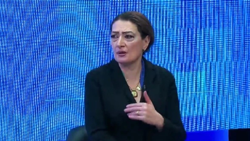 თაკო ჩარკვიანი