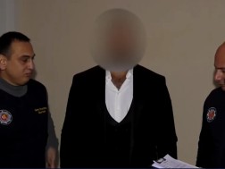 წითელი ცირკულარით ძებნილი პირი დააკავეს