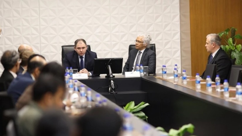 ნიკოლოზ სამხარაძე 