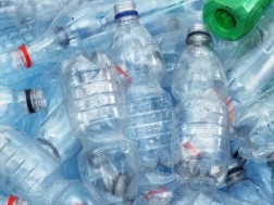 პლასტმასის ბოთლი