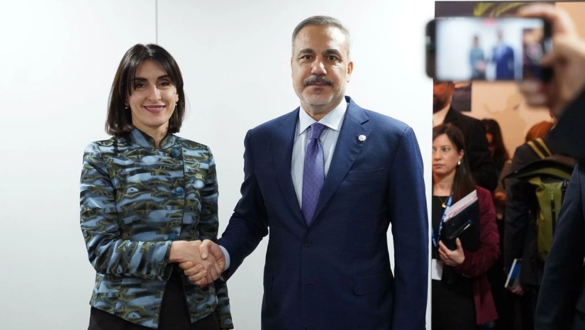 მაკა ბოჭორიშვილი თურქეთის საგარეო საქმეთა მინისტრს შეხვდა