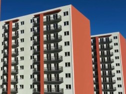 დევნილი ოჯახებისთვის ბინების გადაცემა თბილისში