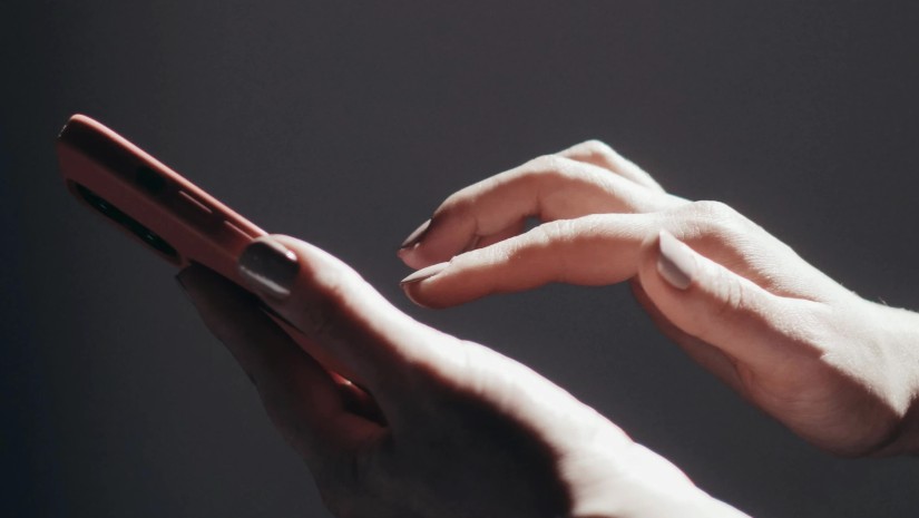 ტელეფონის კონტაქტები