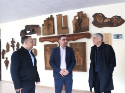  საბურთალოს რაიონის გამგეობამ N161 საჯარო სკოლაში სპორტული მოედნის რეაბილიტაცია განახორციელა